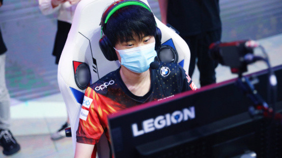 让他更多地 让他更多地